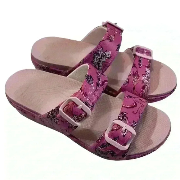 Dansko Kandi Paisley Floral Sandals Size 39 Barbiecore Comfort Travel like new - Picture 1 of 5